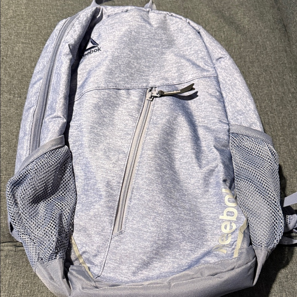 Like New! Reebok Light Gray/Blue Backpack with Mesh Pockets